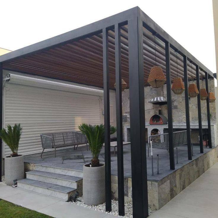 Навес для террасы с металлическим каркасом